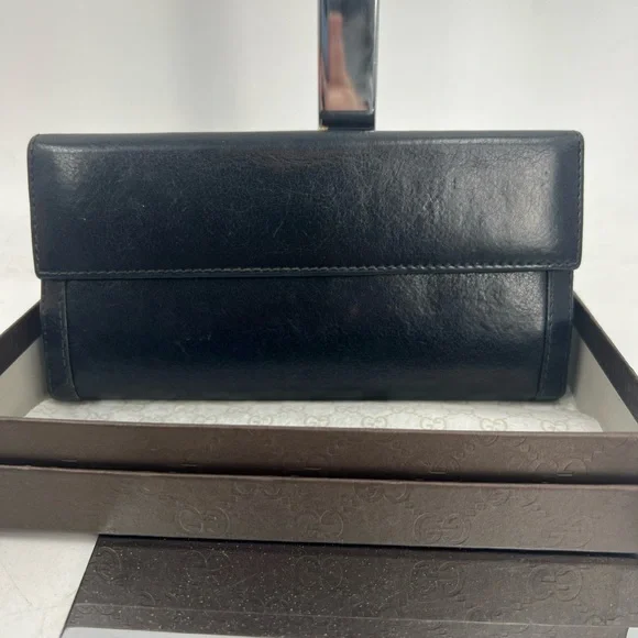 Gucci Wallet - Picture 2 of 11